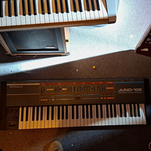 Roland juno 106 - roland, juno-106