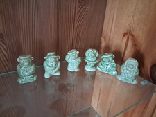 Wade Whimsies Bear Ambitions Set Of 6 Green Glazed Figures Vintage Charity Sale