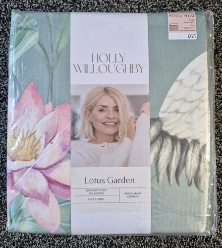 Holly willoughby lotus garden - holly,
