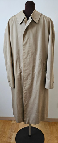 Classic vintage men burberry - classic,