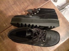 BNWOB Gorgeous Ladies KICKERS