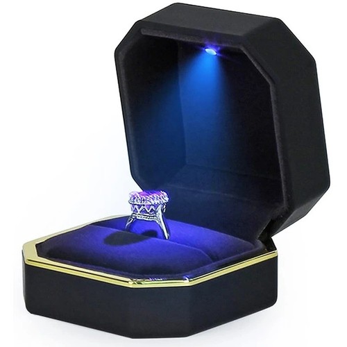 Luxury ring box - ring, with