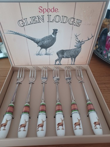 Spode glen lodge - lodge, set