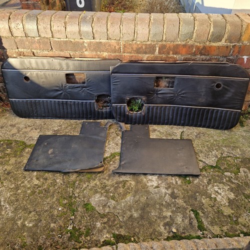 Pair 1974 mgb black - pair, of