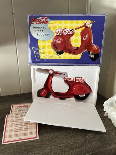 Nib coca cola miniature pedal - coca-cola,