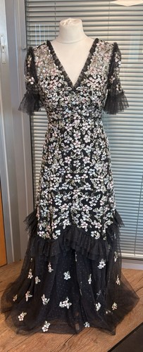 Needle and thread black sequin - needle,