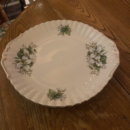 Vintage royal albert trillium - royal,