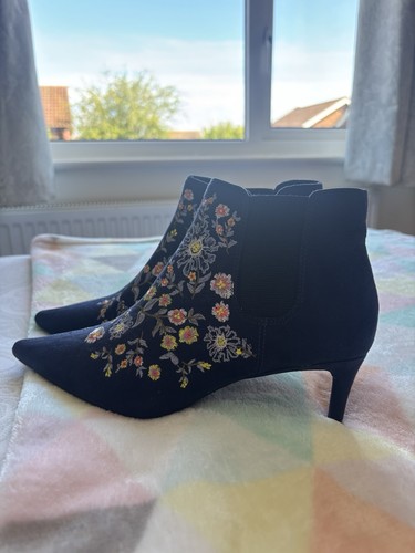 Women ankle boots - m&s,