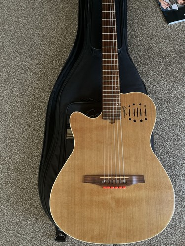 Godin multiac nylon encore - multiac,