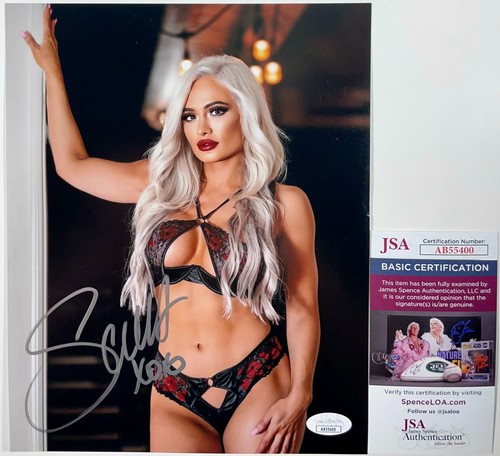 Wwe scarlett bordeaux - wwe, signed