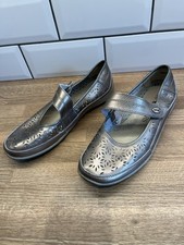 Pavers Gold/Bronze Metallic Mary Jane Flat Shoes Perforated Floral Pattern UK 7