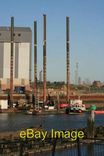 Photo 6x4 small jack - up, barge