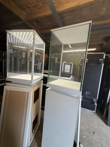 Luxury lockable glass - luxury, display