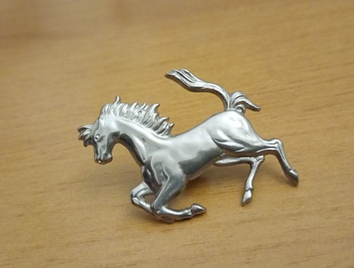 Ferrari badge 40mm internal - badge,