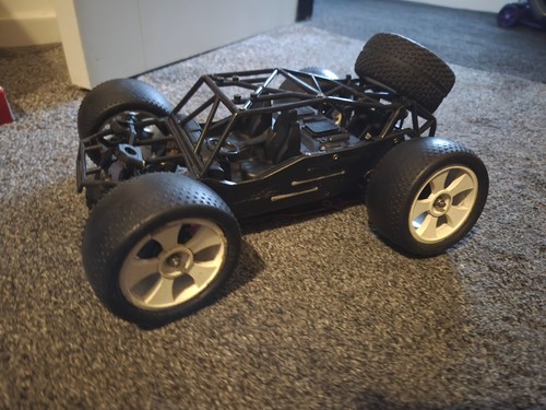 Scale buggy was - 1/16,