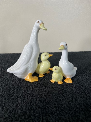 Vintage porcelain white duck - vintage,