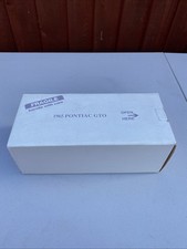 Danbury Mint 1/24 Scale Model Car 1412IR2 - 1965 Pontiac GTO - Purple