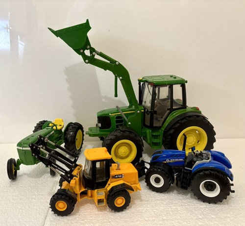 John deere tractor - tractor, lot