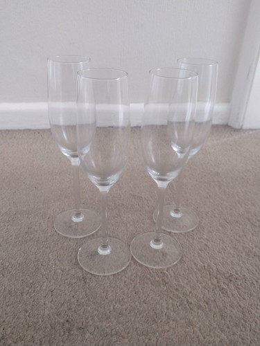 Champagne flute glasses - champagne,