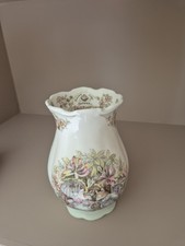 Bramley Hedge Summer 7" Vase