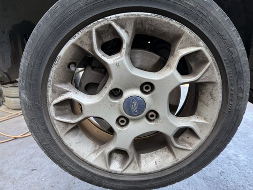 Ford fiesta alloy wheel - 15”,