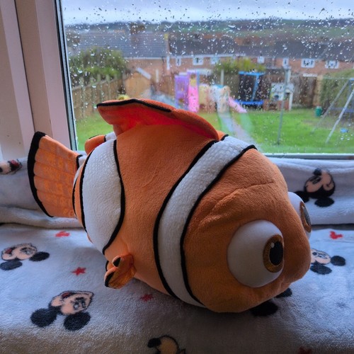 Disney store exclusive finding - store,