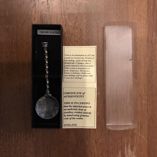 1961 half crown souvenir spoon - crown,