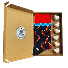 Chilli Checkmate Fiery Red Peppers Ladies Socks & Wax Melts Gift Set