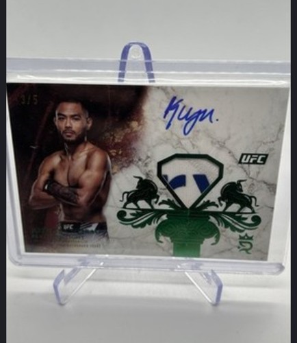 Ufc royalty card auto - ufc,