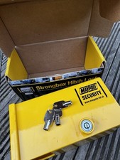 Maypole Strongbox Hitchlock