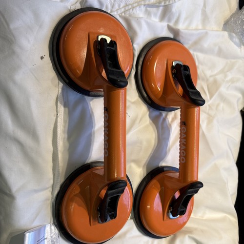 Dual suction cup pad - cup, lifter