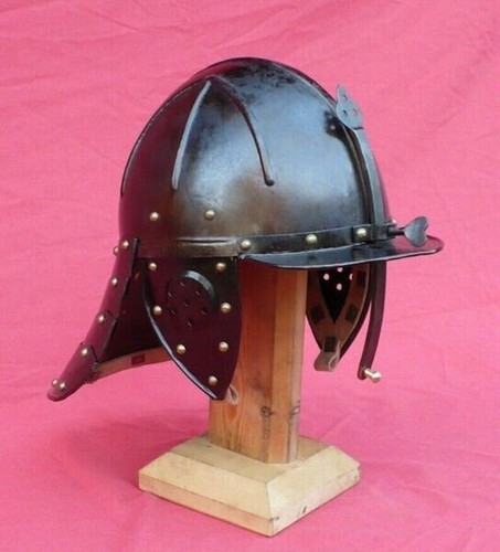 Medieval lobster tail pot - medieval, lobster-tail