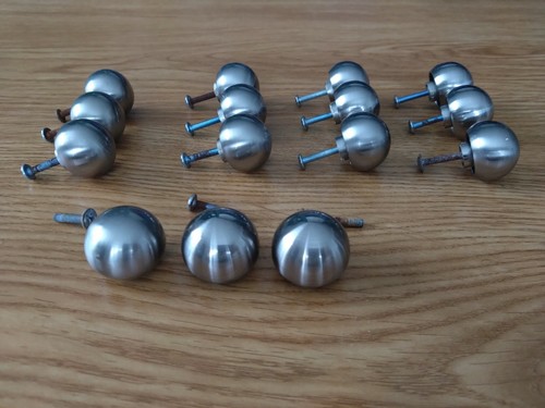 Kitchen cabinet chrome - 15,
