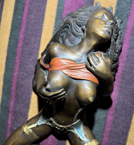 Bronze nude girl - girl, hot