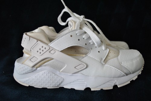 Triple white textile unisex