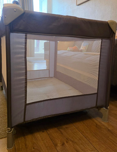 Baby travel cot - travel,
