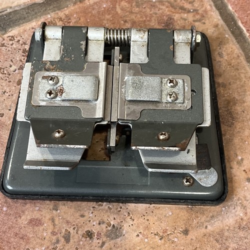 Vintage universal film - universal, splicer