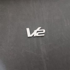 1X Aston martin V12 Metal