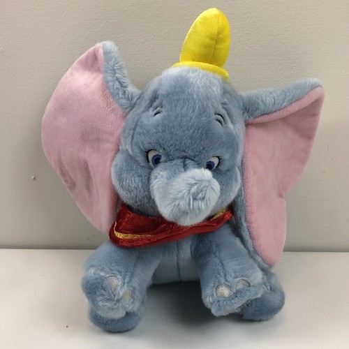 Dumbo flying elephant - flying,