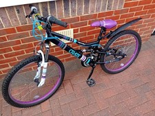 Apollo Craze Junior Mountain Bike 24" 18-Speed Wheel Black and Purple