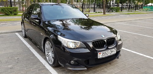 Gloss black double stripe - m5,