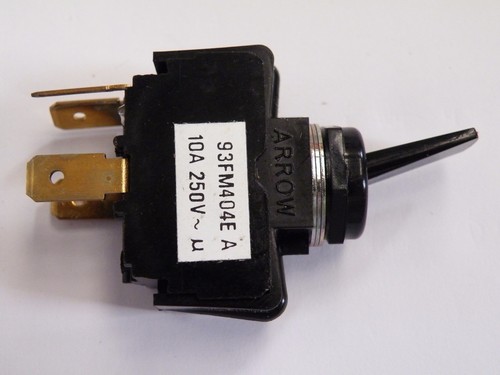 High current toggle switch - high,