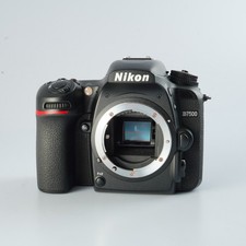 EXCELLENT Nikon D7500 20.9MP [