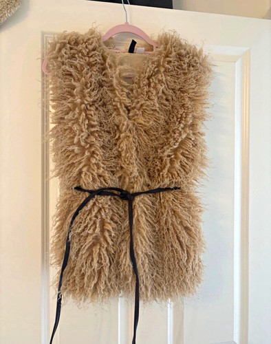 Fluffy gilet waistcoat - fluffy,