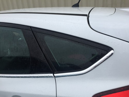 Ford focus window hatch only - window,
