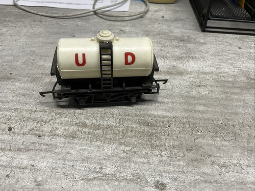 Tri ang hornby milk tank - tri-ang,