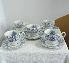 Royal Victoria Rose Bouquet x5 tea cups & saucers blue white floral chintz ditsy