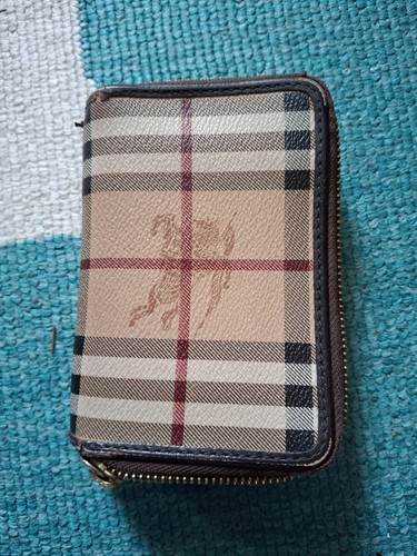 Burberry wallet - (women),
