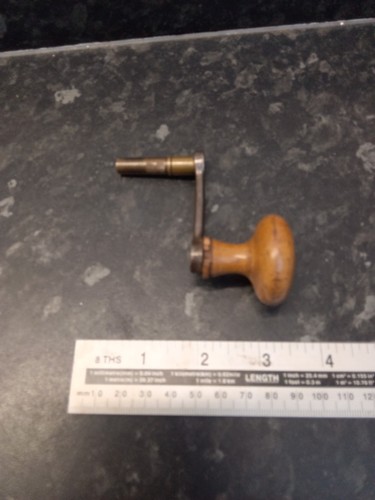 Vintage crank winder - vintage, crank/