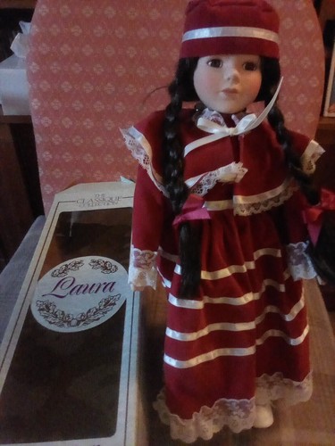 Two porcelain dolls - porcelain,